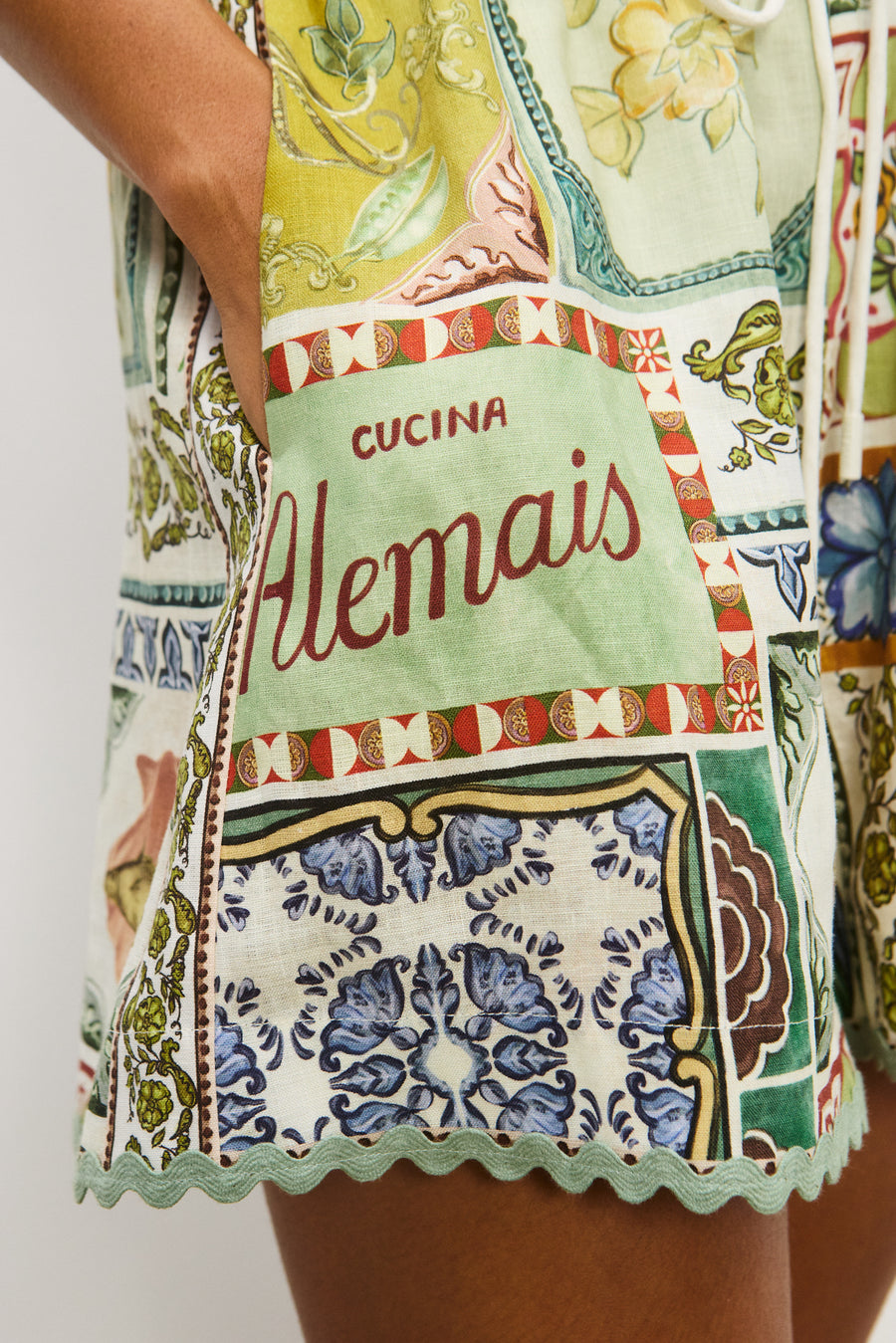 Tommasina Short- Preorder Shorts Alèmais