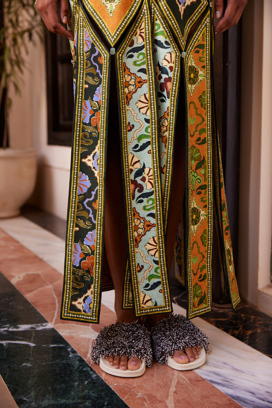 Cece Spliced Midi Dress Dresses Alèmais