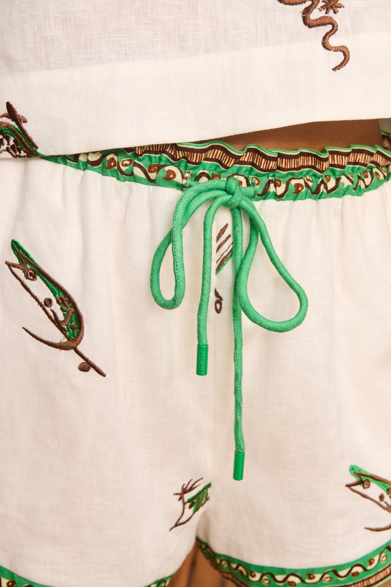 Wanda Embroidered Short Shorts Alèmais