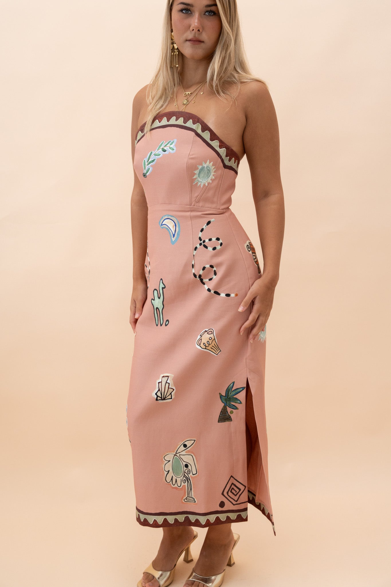 Laurence Exclusive Midi Dress Dresses Alèmais