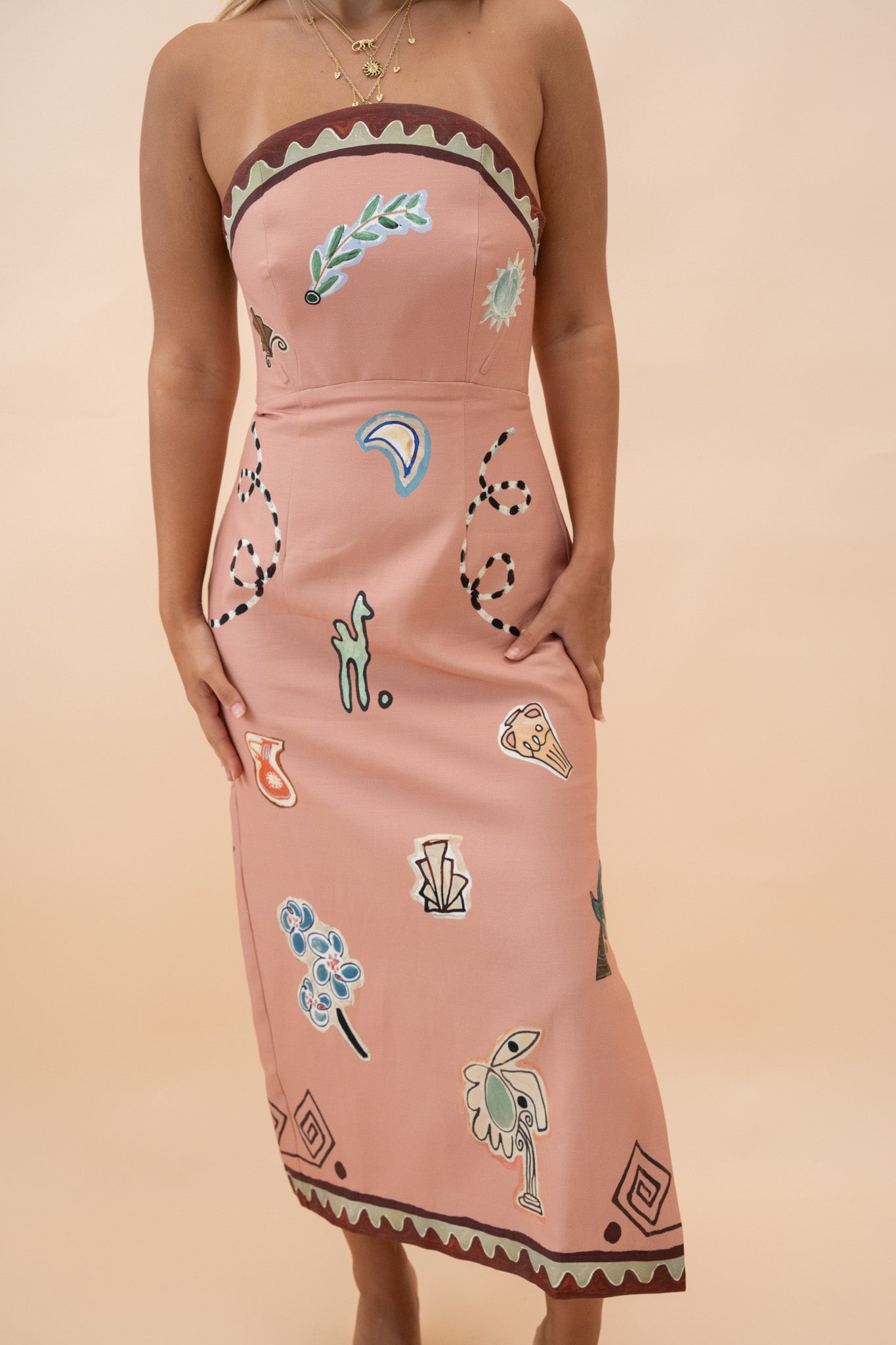 Laurence Exclusive Midi Dress Dresses Alèmais