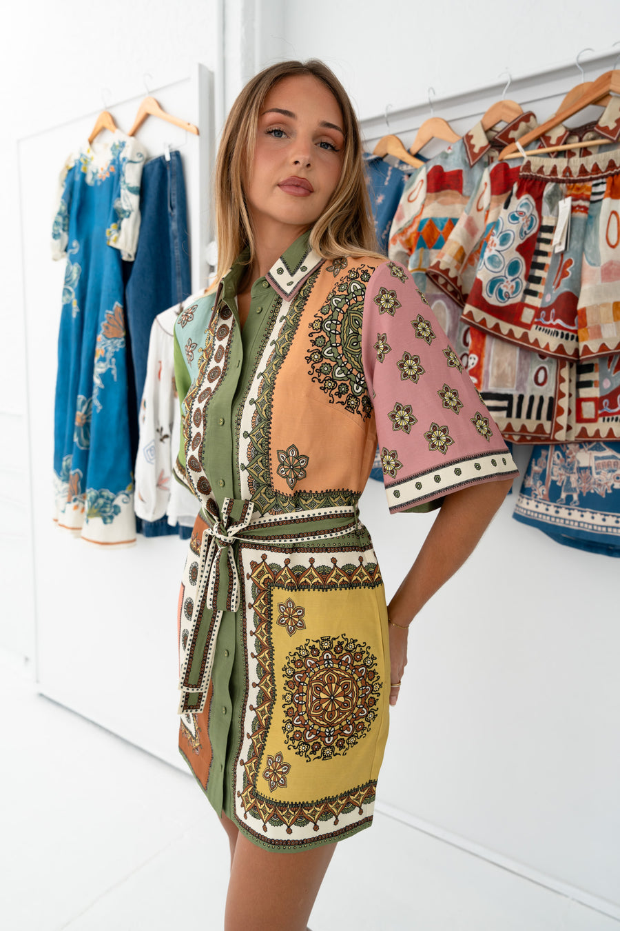 Contina Mini Dress Dresses Alèmais