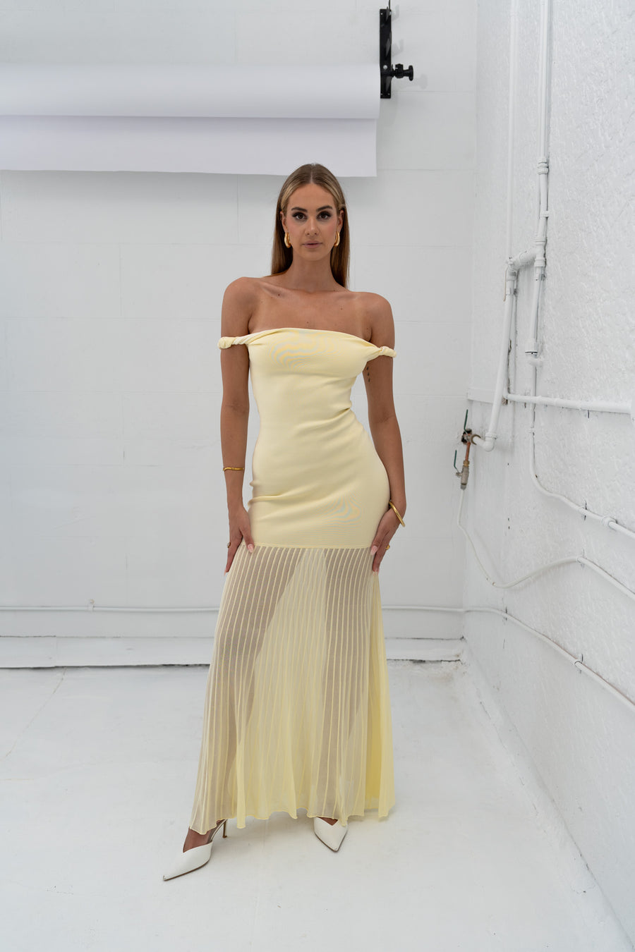 Elia Off Shoulder Twist Dress