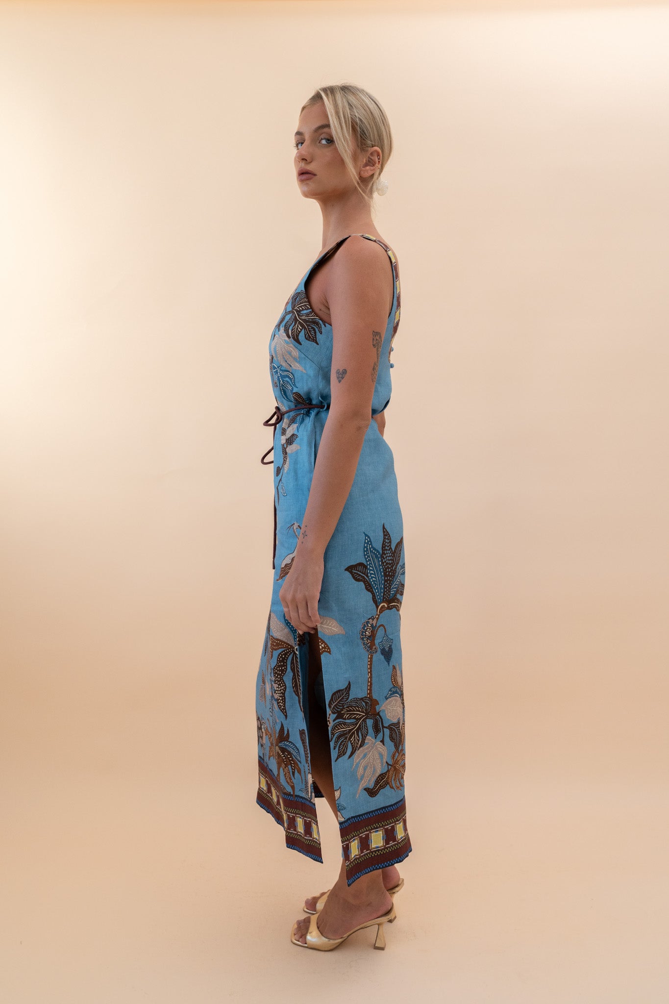 Georgie Sleeveless Midi Dress Dresses ALEMAIS