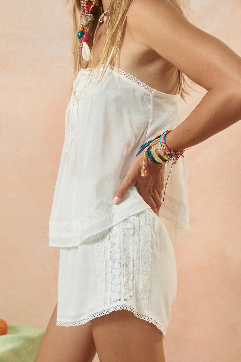 Hera Lace Crop - Salt shirt SPELL